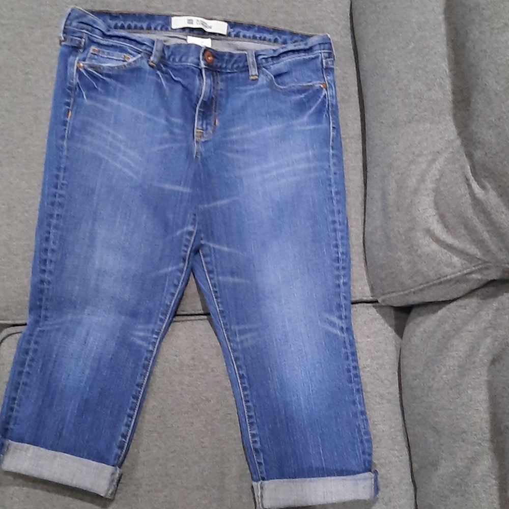 Like new GAP blue jeans ankle length